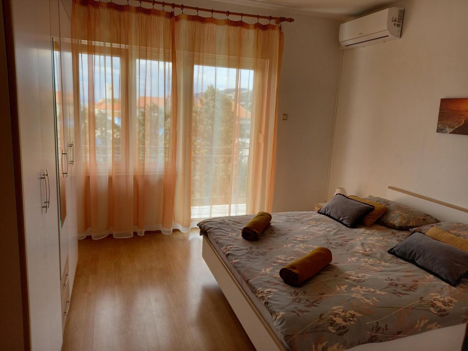 Apartmani Ernesta Selce Szoba fotó